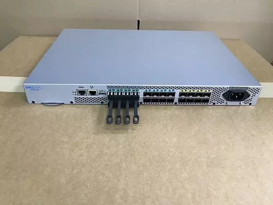 Emc Connectrix B सीरीज डेल फाइबर चैनल स्विच DS-6600B DS-6610B DS-6620B DS-6630B 32Gb/S