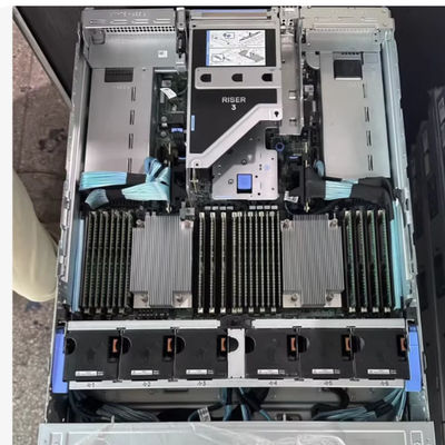 2U दो सॉकेट पावरएज R7625 रैक सर्वर 4 वीं पीढ़ी AMD EPYCTM प्रोसेसर 8x PCIe Gen5 स्लॉट 12 X 2.5 "SATA/SAS SSD तक