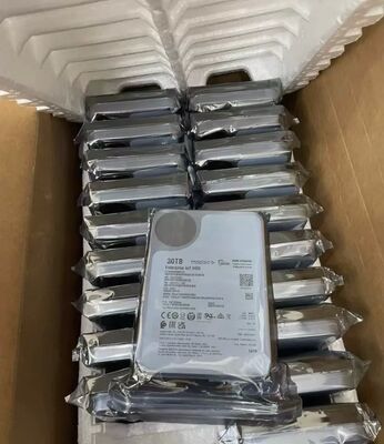सीगेट एक्सोस एंटरप्राइज हार्ड ड्राइव EXOS 28TB मॉडल संख्याः ST30000NM011F